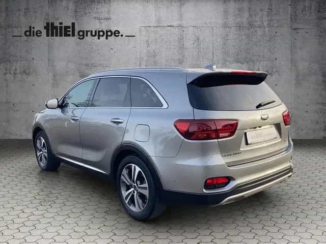 Kia Sorento Platinum Edition 4WD Pano+Leder+LED+Navi 07/2020-photo-5