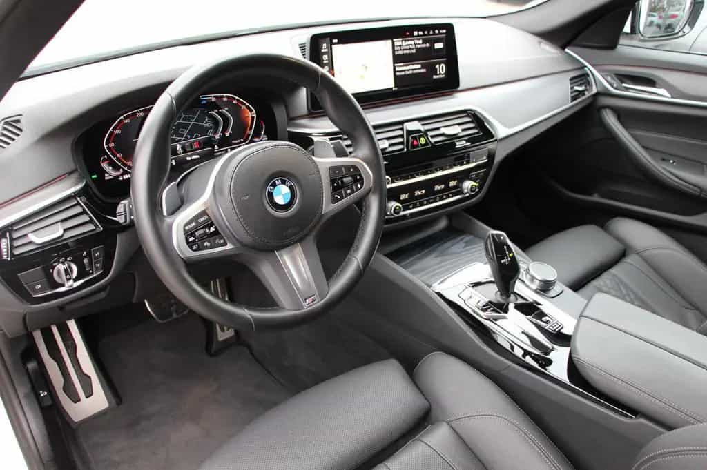 BMW 5 Limousine 520 d xDrive M Sport 09/2022-photo-6
