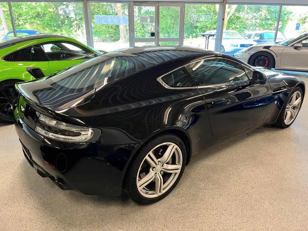 Aston Martin V8 Vantage 4.7l **MANUAL** 1 Owner** 01/2012-photo-6