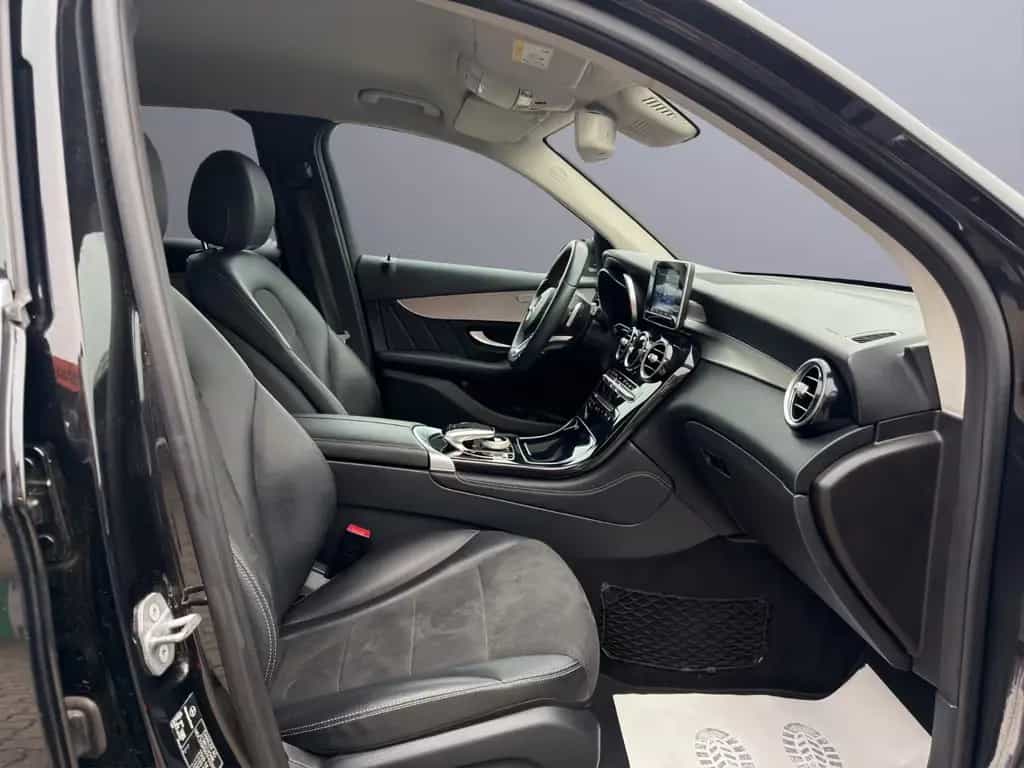 Mercedes-Benz GLC 220 d 4Matic LED/Alcantara/AMG Interieur/RFK 02/2019-photo-12