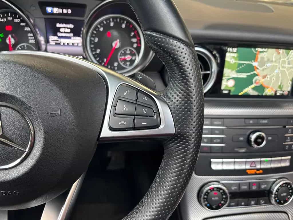 Mercedes-Benz SLC 300 9G-Tronic LED NAVI ALU 06/2016-photo-19