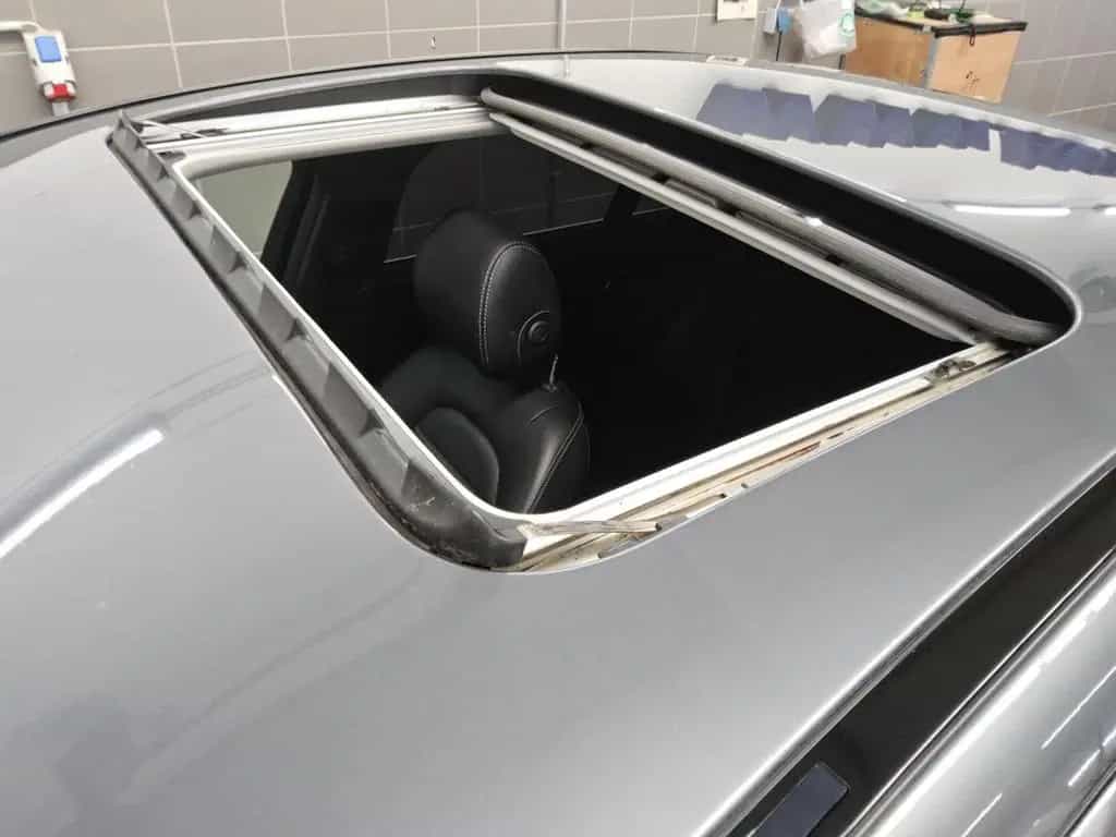 Mercedes-Benz C 300 Avantgarde Airm. Navi Multibeam GSD StHzg 09/2019-photo-11