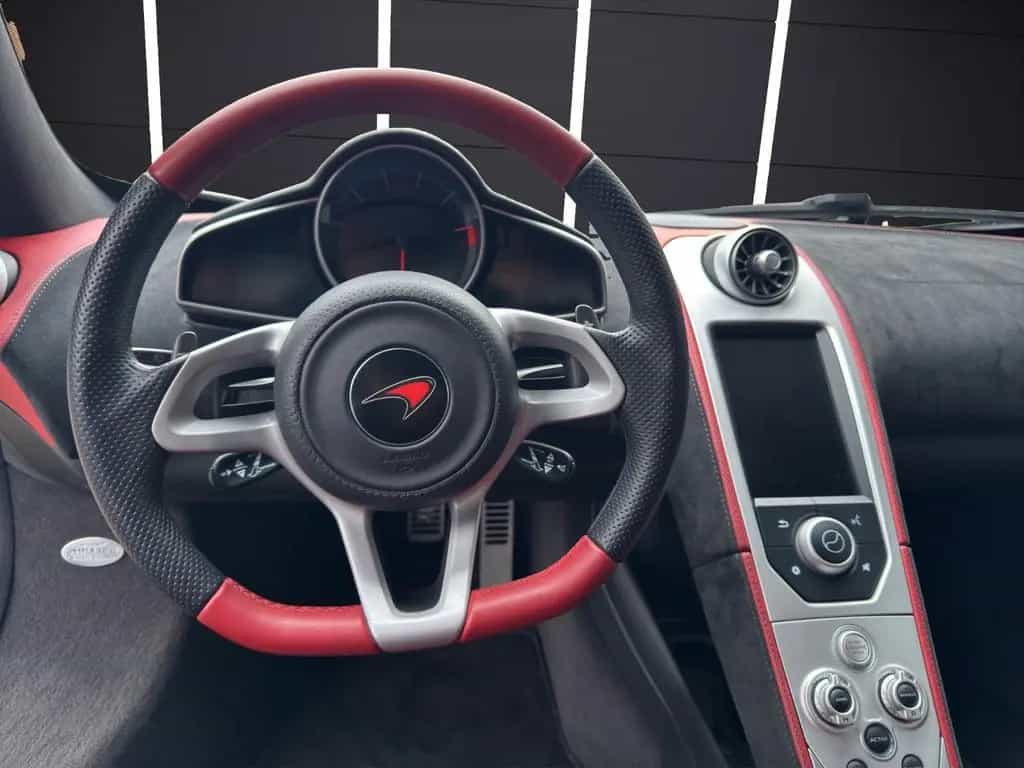 McLaren MP4-12C 3.8V8*1HAND*CARBON*SCHECKHEFT*UNFALLFREI 03/2012-photo-8