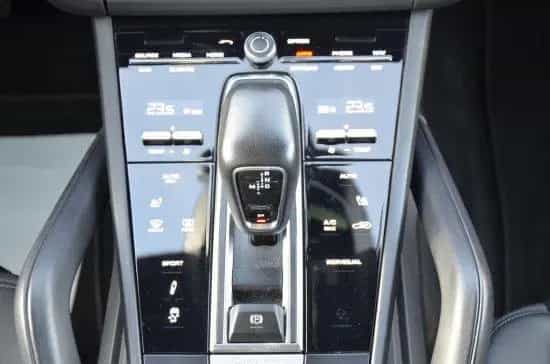 Porsche Cayenne Standheizung Luftfederung Porsche appro 02/2022-photo-11