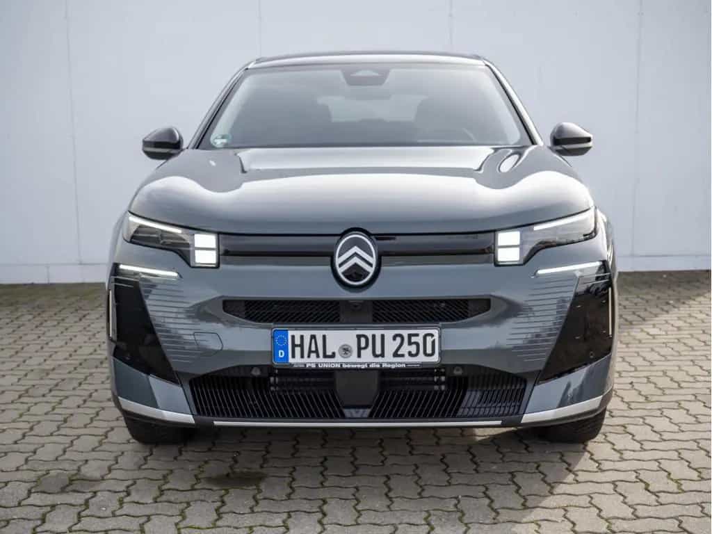 Citroën C5 Aircross 1.2 145 Hybrid MAX NAVI ACC HUD LED 11/2025-photo-1