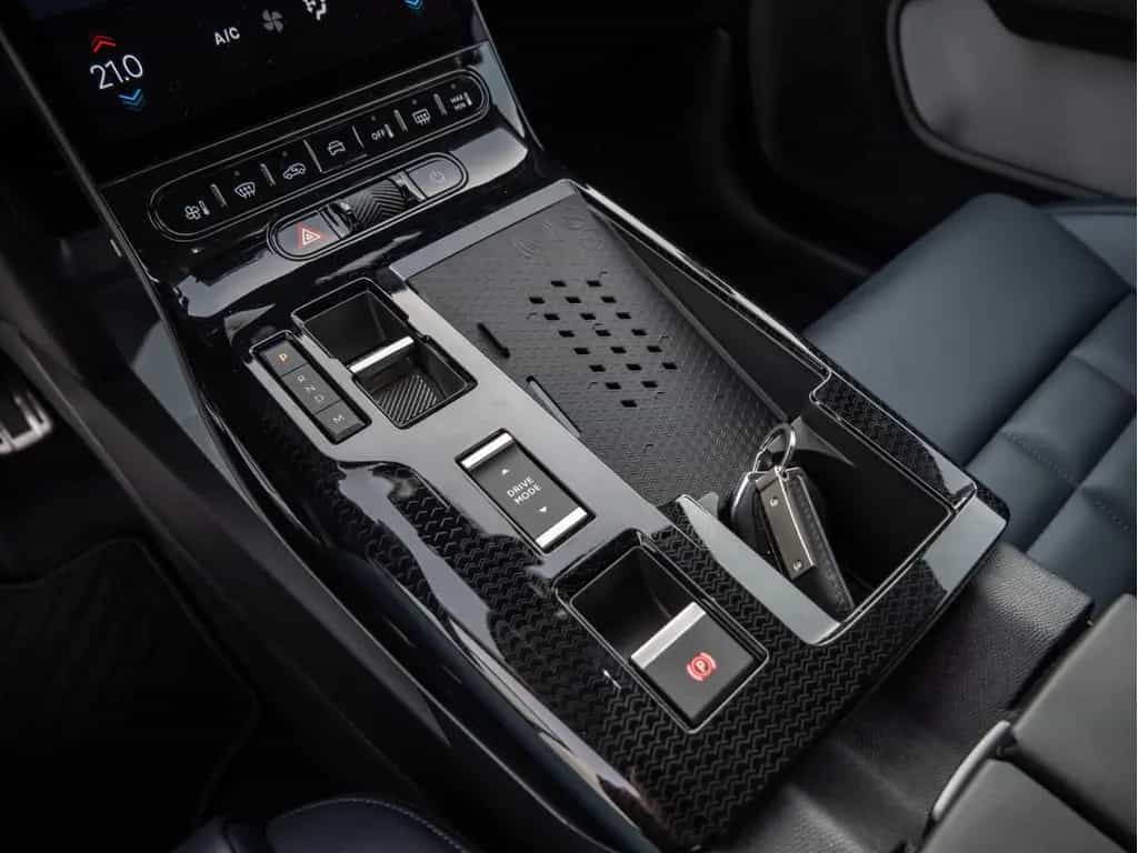 Citroën C5 Aircross 1.2 145 Hybrid MAX NAVI ACC HUD LED 11/2025-photo-14