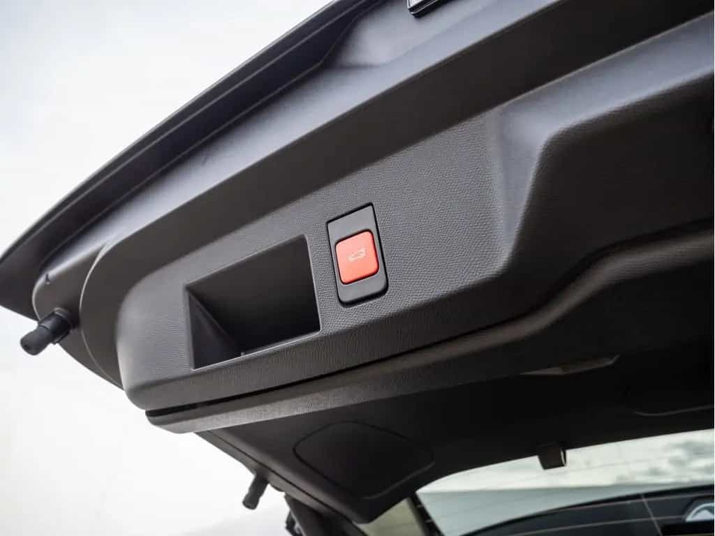 Citroën C5 Aircross 1.2 145 Hybrid MAX NAVI ACC HUD LED 11/2025-photo-6