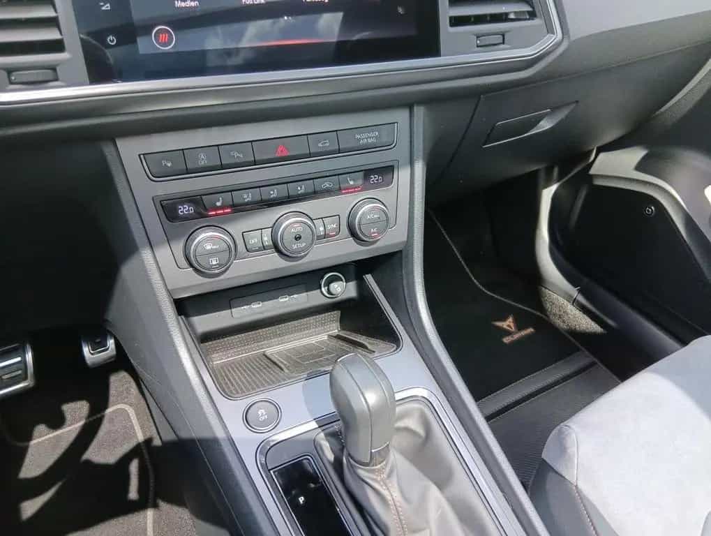 Cupra Ateca VZ 2.0 TSI 4Drive DSG Tribe Edition 06/2023-photo-16
