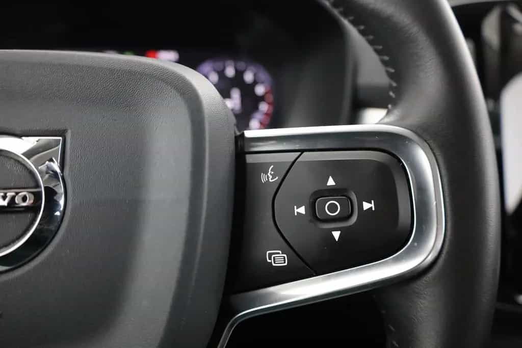 Volvo XC40 T4 Momentum Pro LED Kamera Sitzheizung Navi 07/2019-photo-15