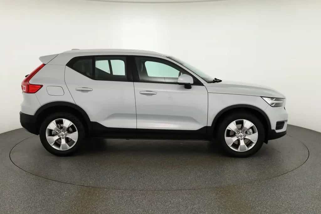 Volvo XC40 T4 Momentum Pro LED Kamera Sitzheizung Navi 07/2019-photo-5