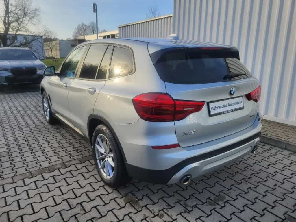 BMW X3 xDrive 20d Navi Leder Dig. Cockpit Soundsyste 10/2021-photo-3