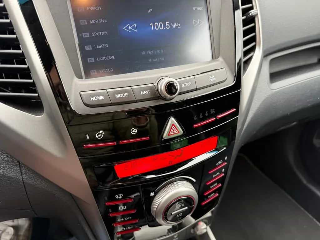 Ssangyong Tivoli Quartz 4x2 12/2019-photo-16