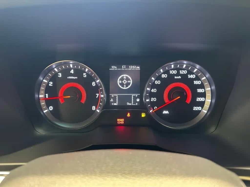 Ssangyong Tivoli 1.5 P Quartz 4x2 Navi|RFK|LED 06/2025-photo-15