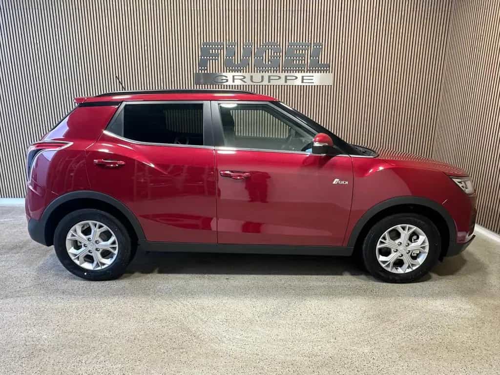 Ssangyong Tivoli 1.5 P Quartz 4x2 Navi|RFK|LED 06/2025-photo-24