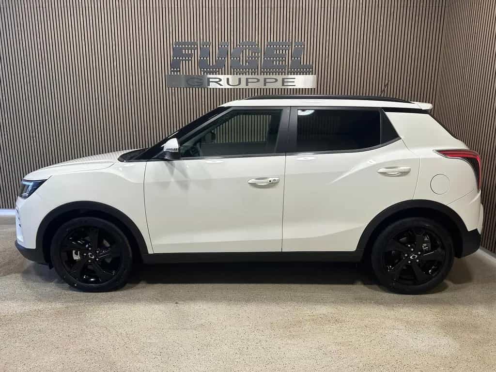 KGM Tivoli 1.5 T-GDi 120kW Blackline AT LED|Navi|SHZ 06/2025-photo-2