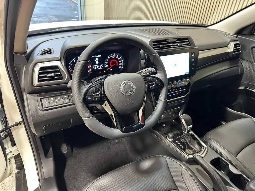 KGM Tivoli 1.5 T-GDi 120kW Blackline AT LED|Navi|SHZ 06/2025-photo-5