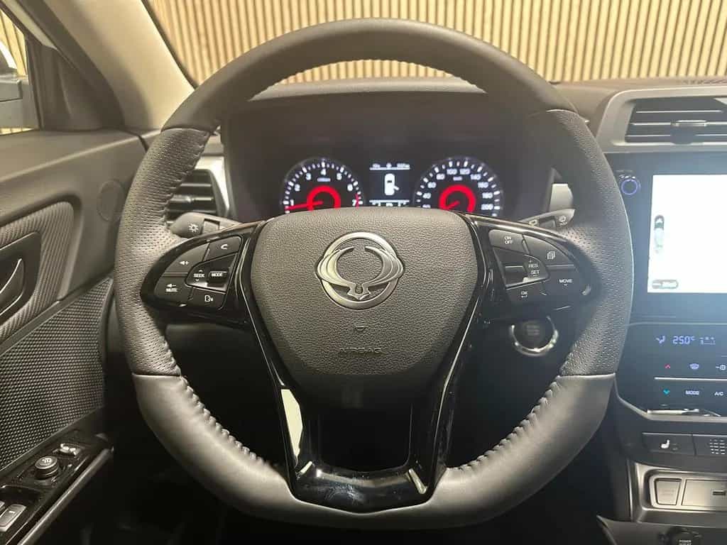 KGM Tivoli 1.5 T-GDi 120kW Blackline AT LED|Navi|SHZ 06/2025-photo-7