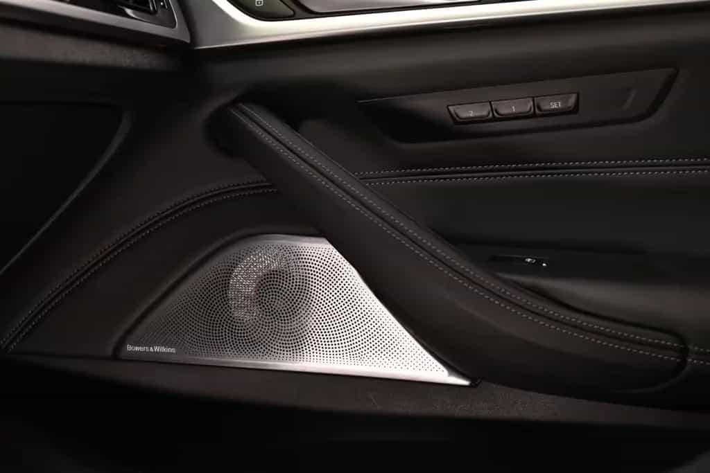 ALPINA B5 4.4 Touring 04/2021-photo-10