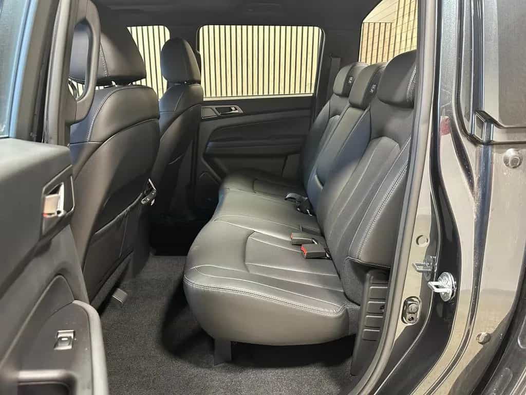 Ssangyong MUSSO 2.2 D 4WD AT Sapphire Elegance|20Z|Pano 06/2025-photo-18