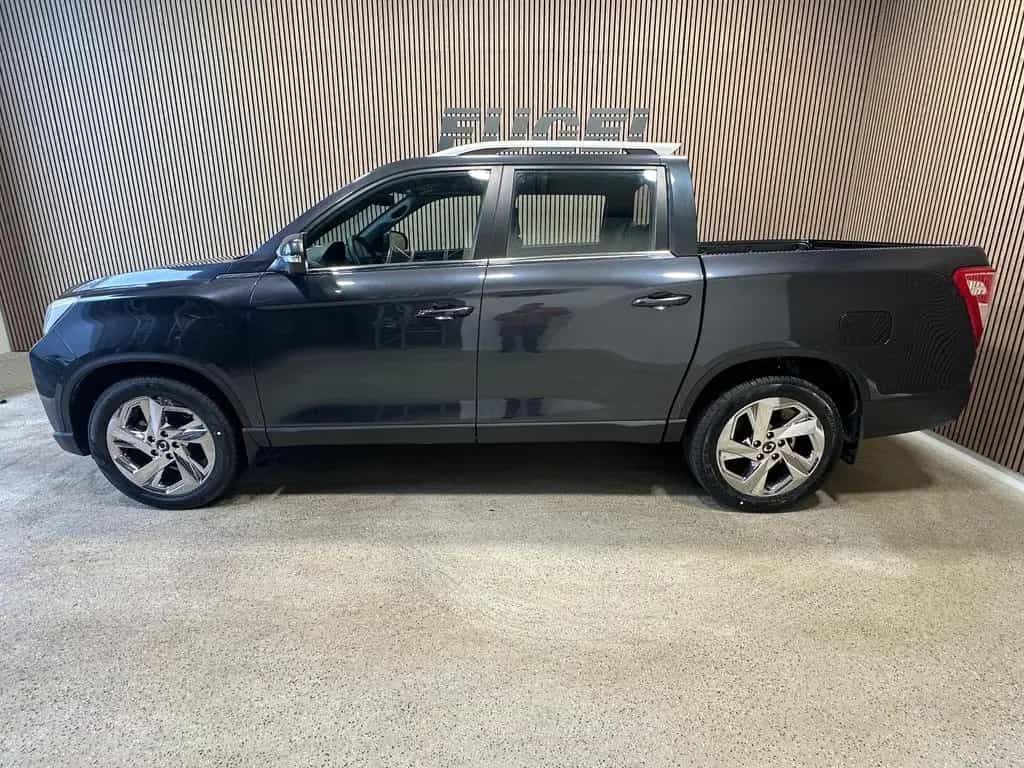 Ssangyong MUSSO 2.2 D 4WD AT Sapphire Elegance|20Z|Pano 06/2025-photo-2