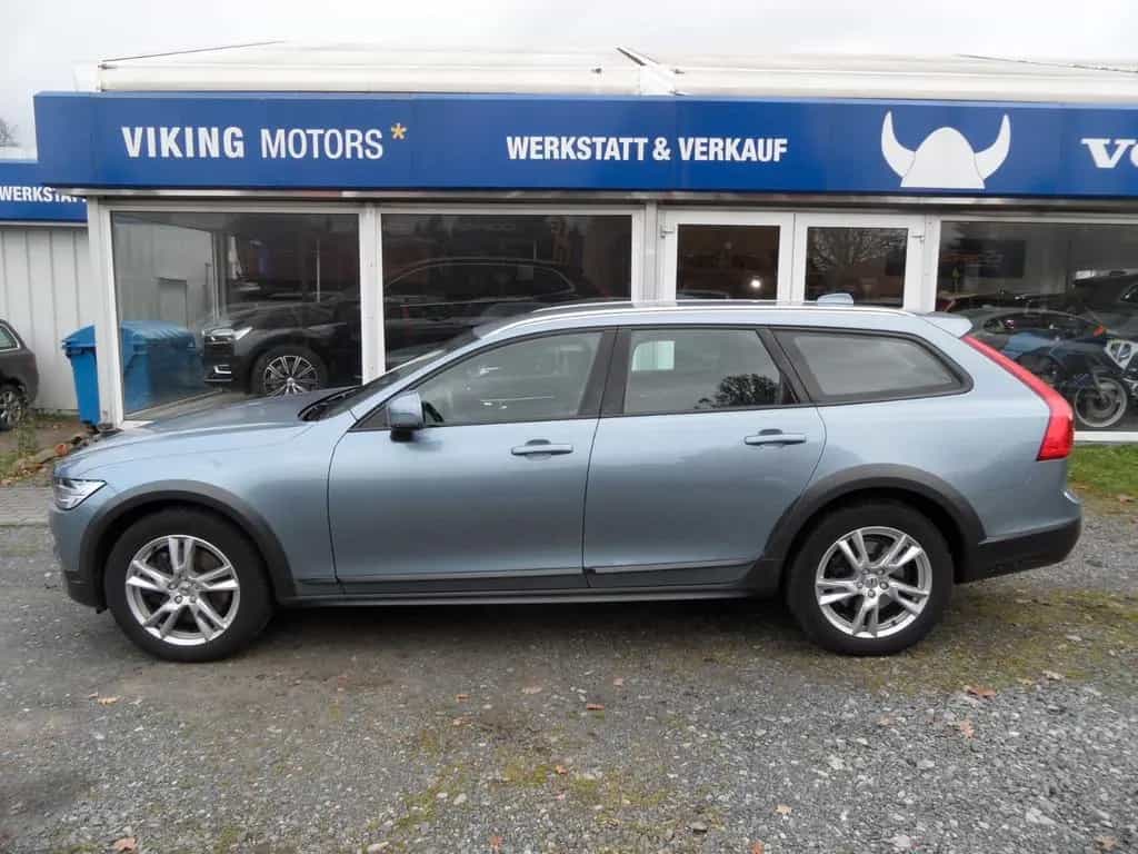 Volvo V90 Cross Country AWD 01/2019-photo-1