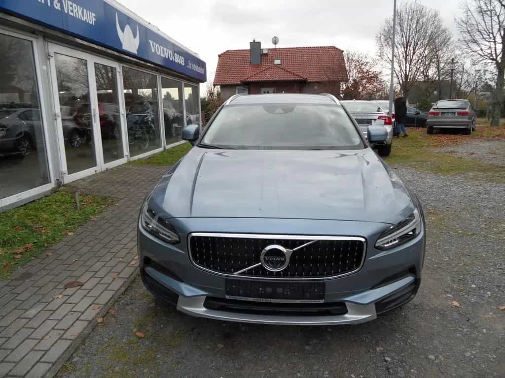 Volvo V90 Cross Country AWD 01/2019-photo-7