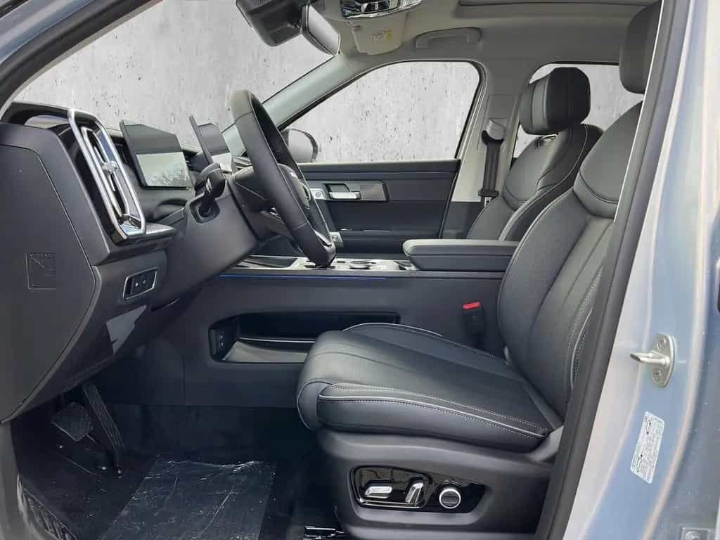 JAECOO 7 1.6 TGDI Trazione AWD Exclusive 360+HUD+Kam. 09/2025-photo-10