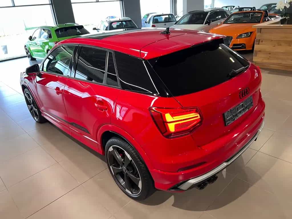 Audi SQ2 TFSI S tronic quattro sport PANO AHK DIGITAL 11/2019-photo-16