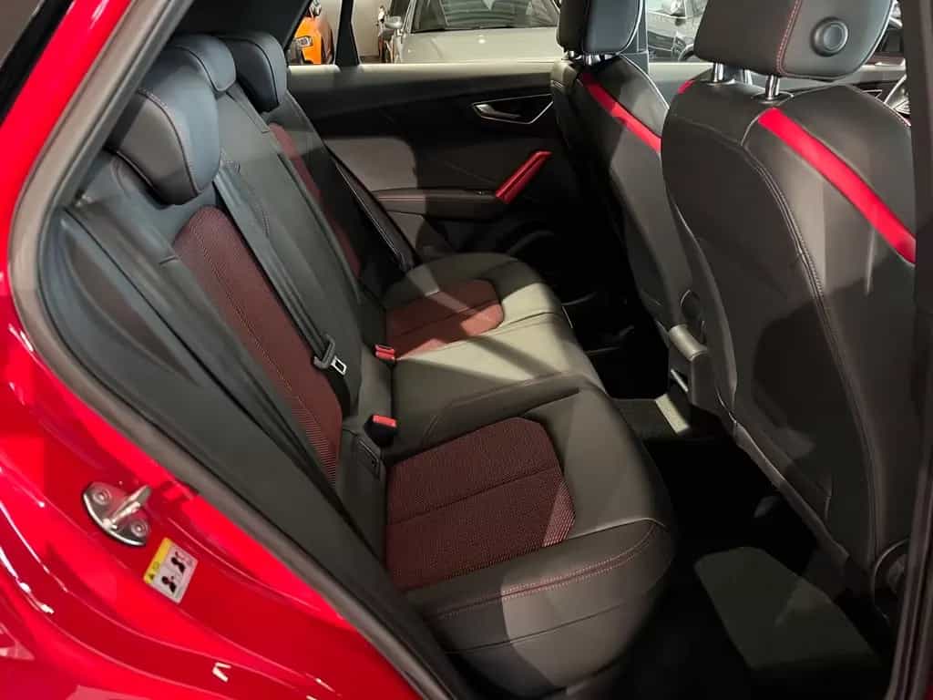 Audi SQ2 TFSI S tronic quattro sport PANO AHK DIGITAL 11/2019-photo-19