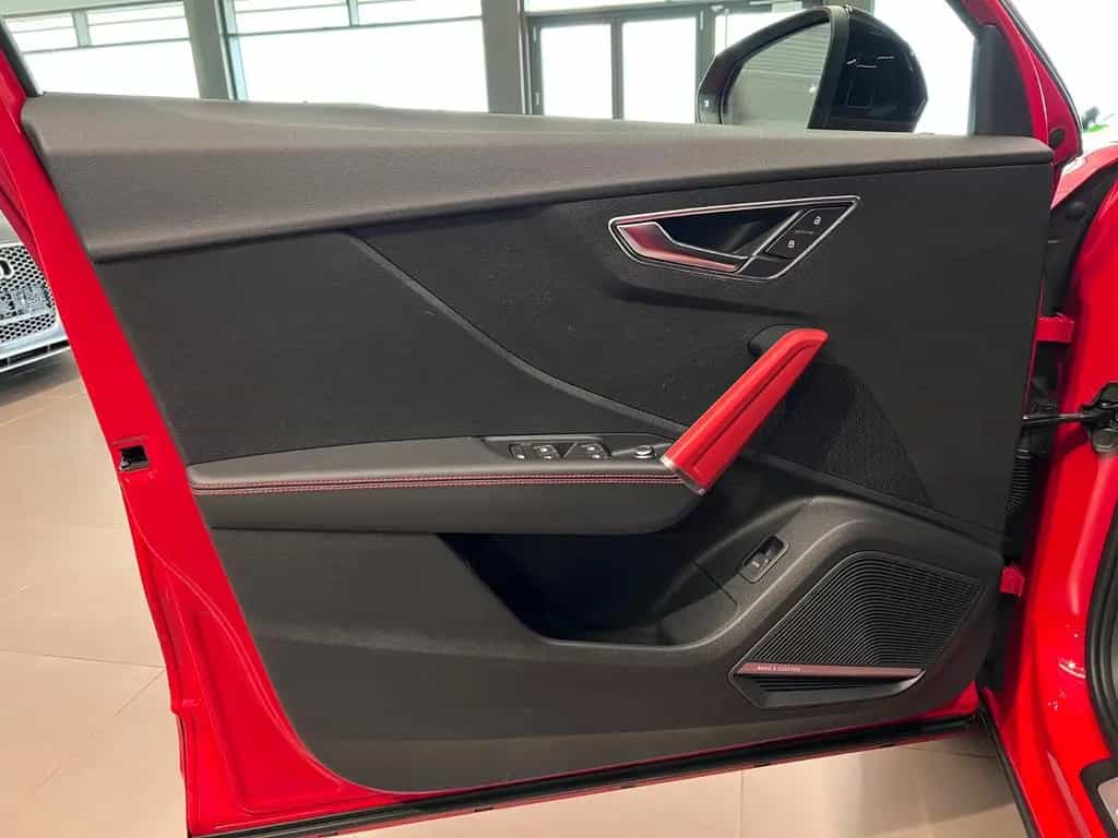Audi SQ2 TFSI S tronic quattro sport PANO AHK DIGITAL 11/2019-photo-28