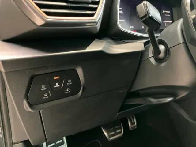 Cupra Formentor VZ 2.0 TSI 4Drive Panorama/AHK elektr. 09/2022-photo-19