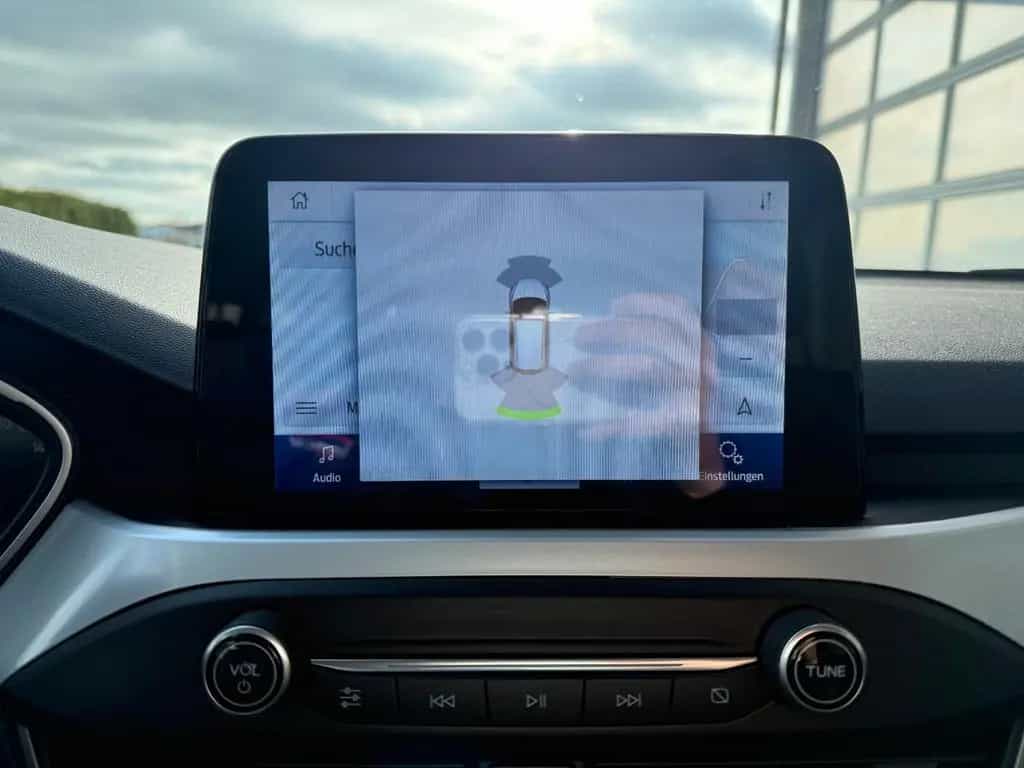 Ford Focus Turnier Cool & Connect AUTOMATIK PDC LED 07/2020-photo-13
