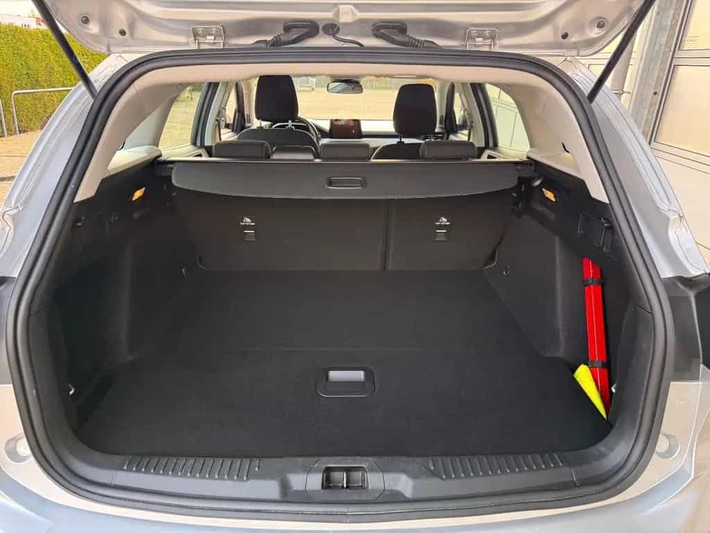 Ford Focus Turnier Cool & Connect AUTOMATIK PDC LED 07/2020-photo-7