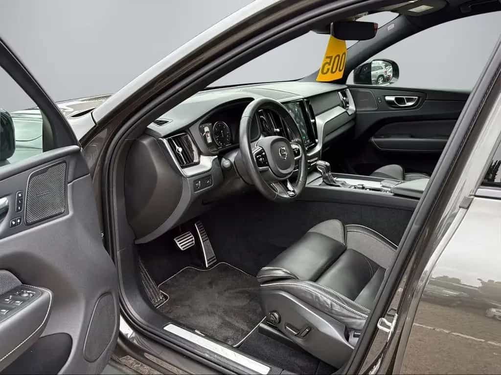 Volvo XC60 R Design 2WD 2.0 Diesel KAT Android Auto Me 08/2020-photo-1