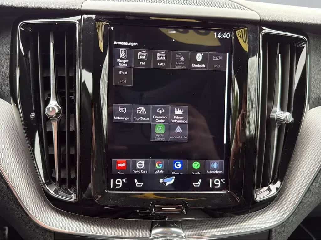 Volvo XC60 R Design 2WD 2.0 Diesel KAT Android Auto Me 08/2020-photo-13