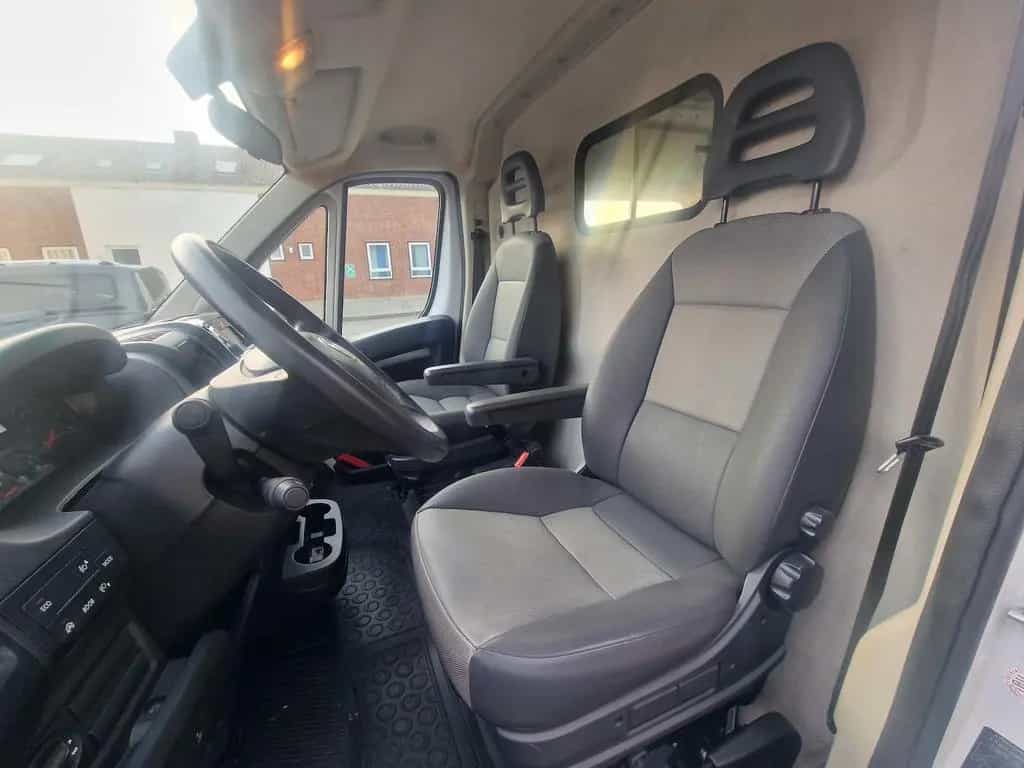 Fiat Ducato 140 L4 verglast Klimaaut AHK Standheizung 05/2020-photo-10