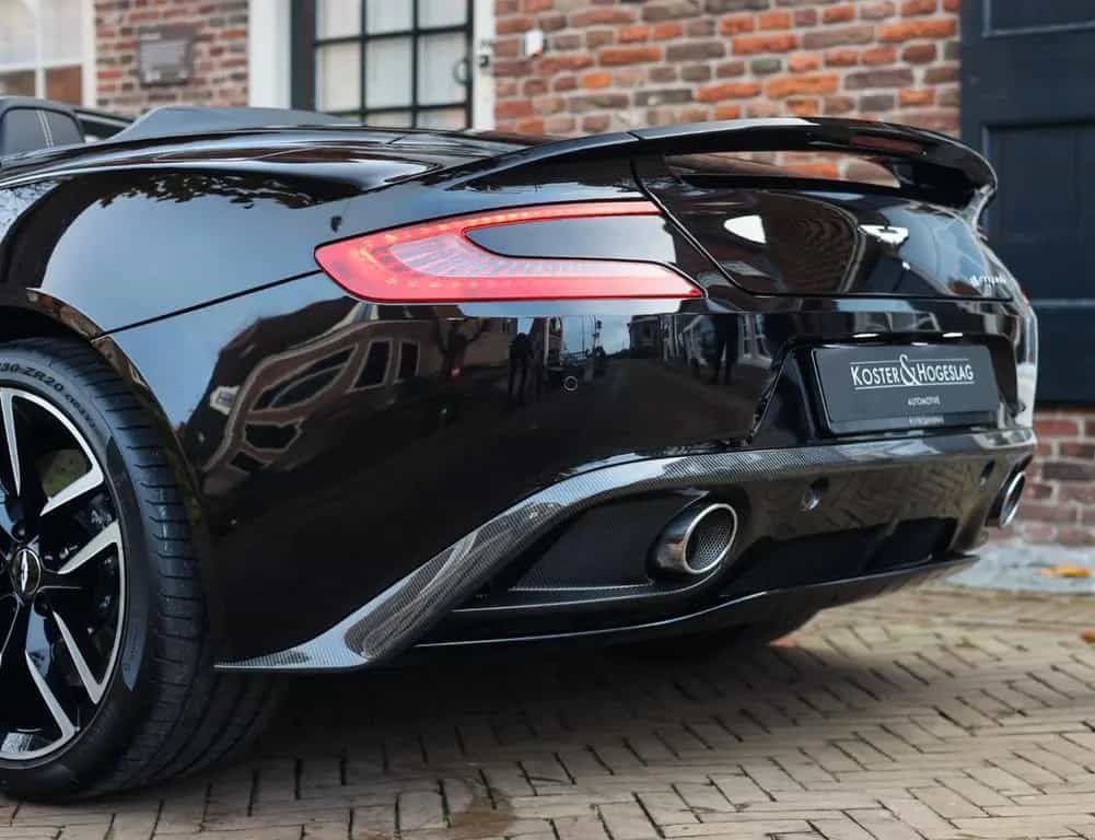 Aston Martin Vanquish Volante | Carbon - B&O - Camera 05/2017-photo-14