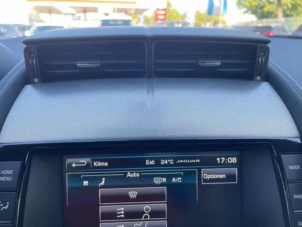 Jaguar F-Type 3.0 V6 AUT LEDER BI-Xenon NAV SHZ PDC RFK 08/2015-photo-19