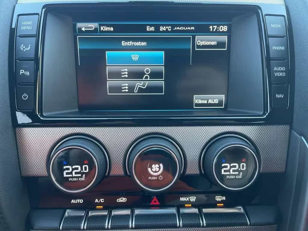 Jaguar F-Type 3.0 V6 AUT LEDER BI-Xenon NAV SHZ PDC RFK 08/2015-photo-26