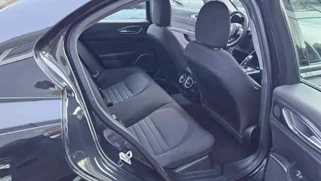 Alfa Romeo Giulia ROMEO Giulia 2.2 Turbodiesel 160 CV AT8 Bus 02/2020-photo-7