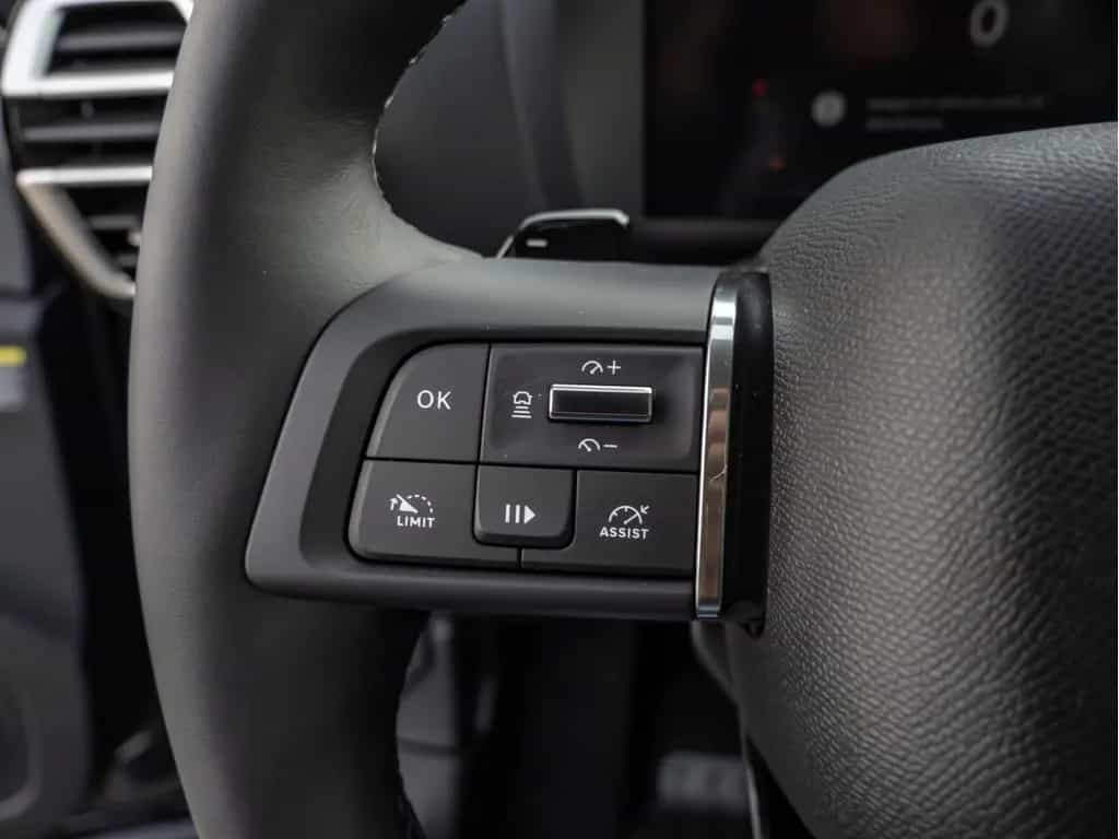 Citroën C4 Lim. 1.2 Max 145 mHEV Schiebedach + Allwetter 12/2025-photo-18
