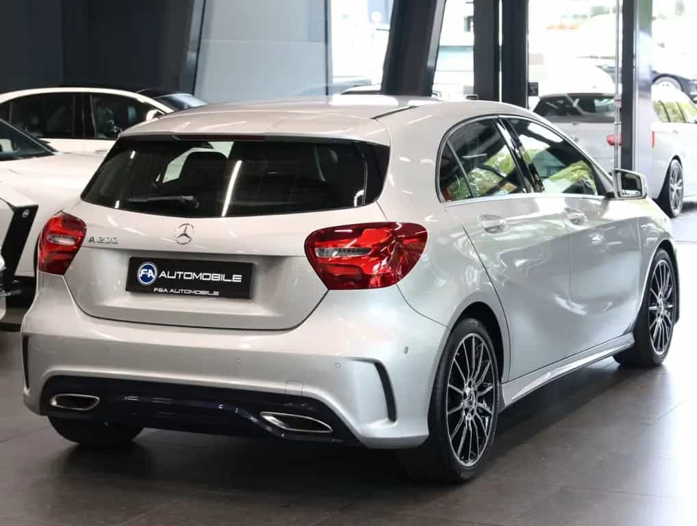 Mercedes-Benz A-Class 200 AMG Line BlueEff 06/2018-photo-4