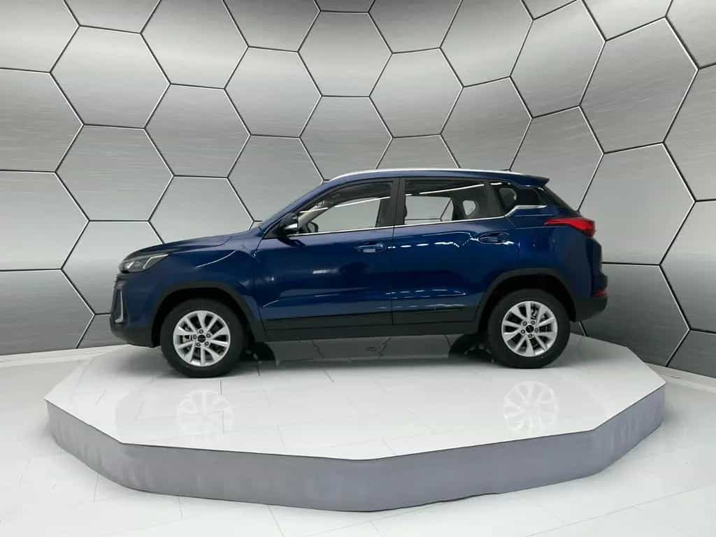 BAIC Beijing X35 1.5T PDC LED Klima Navigationssystem null-photo-2