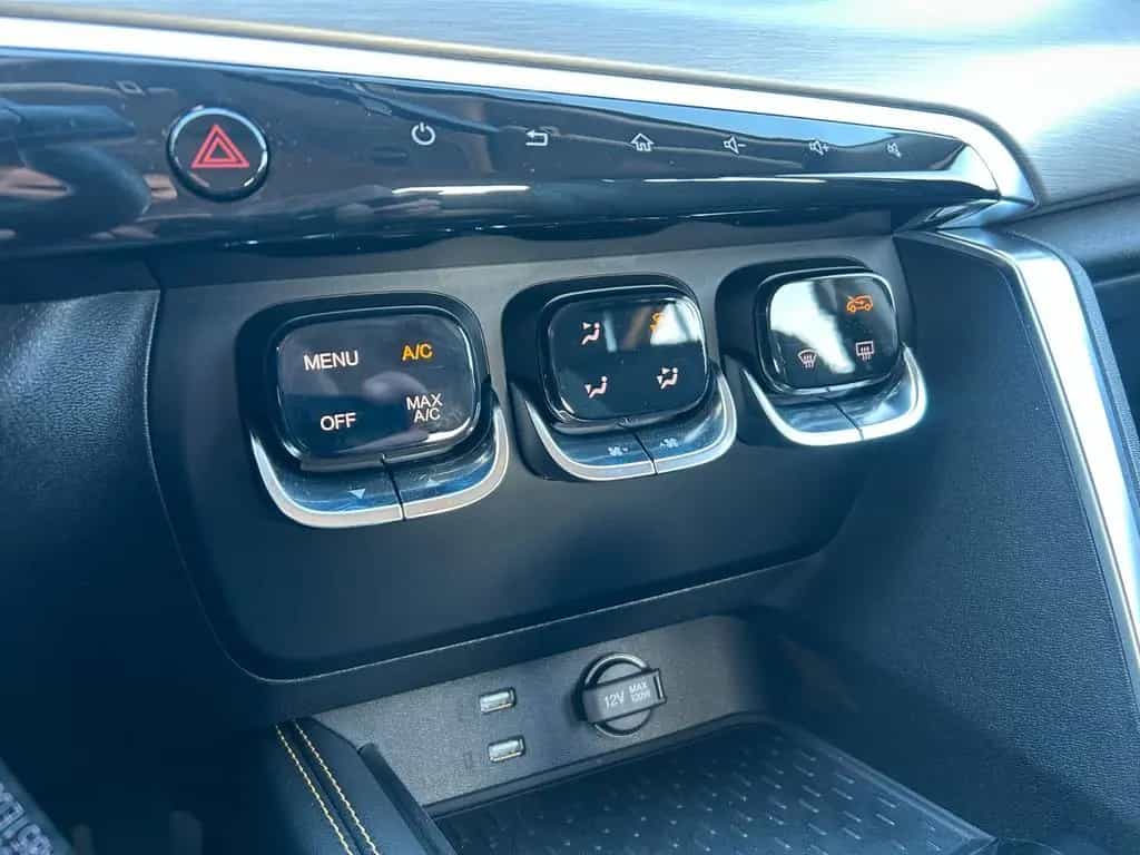 BAIC Beijing X35 1.5T PDC LED Klima Navigationssystem null-photo-24