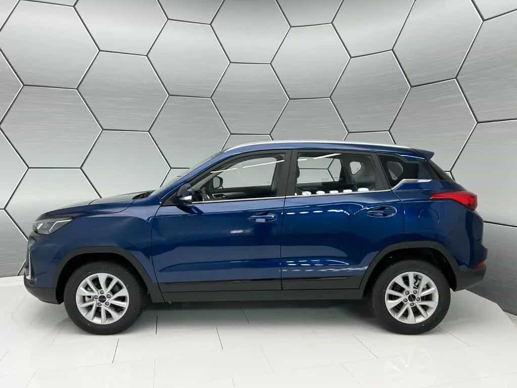 BAIC Beijing X35 1.5T PDC LED Klima Navigationssystem null-photo-36