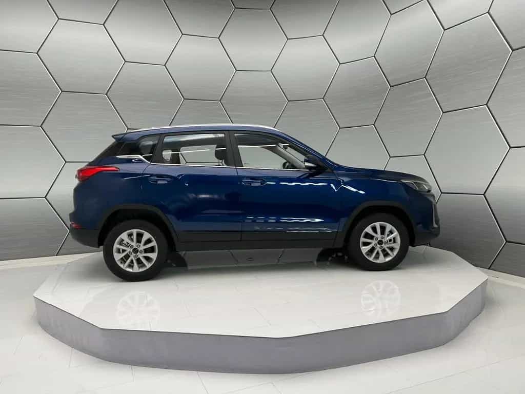 BAIC Beijing X35 1.5T PDC LED Klima Navigationssystem null-photo-6