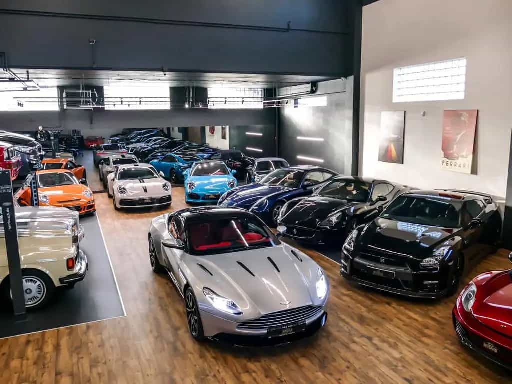 Aston Martin DB11 5.2 V12 AMR Launch Edition 1 0f 1000 01/2017-photo-14