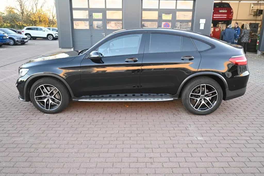 Mercedes-Benz GLC-Class 300 GLC Coupe 4Matic*AMG Line*LED* 06/2018-photo-0