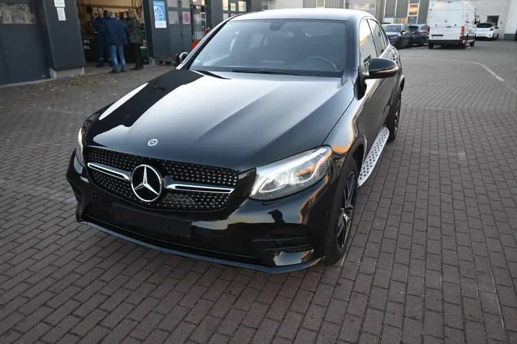 Mercedes-Benz GLC-Class 300 GLC Coupe 4Matic*AMG Line*LED* 06/2018-photo-1