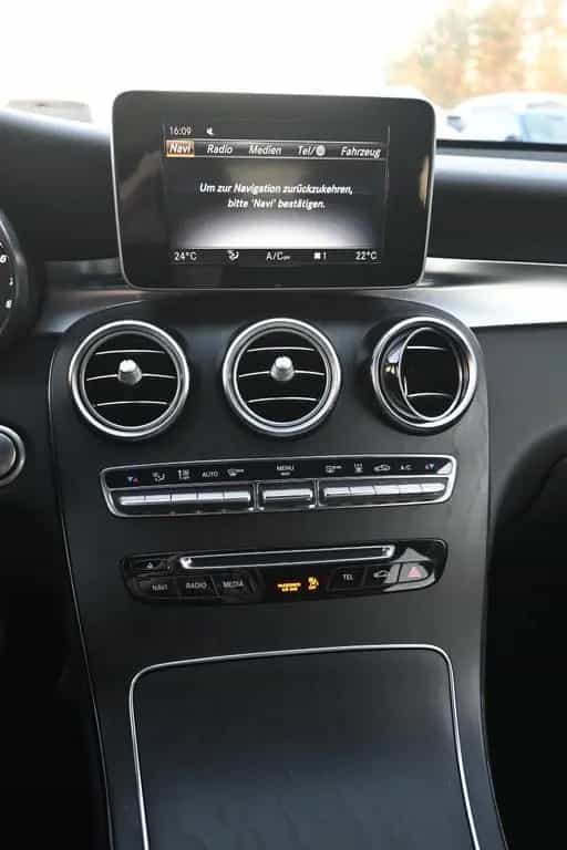 Mercedes-Benz GLC-Class 300 GLC Coupe 4Matic*AMG Line*LED* 06/2018-photo-16